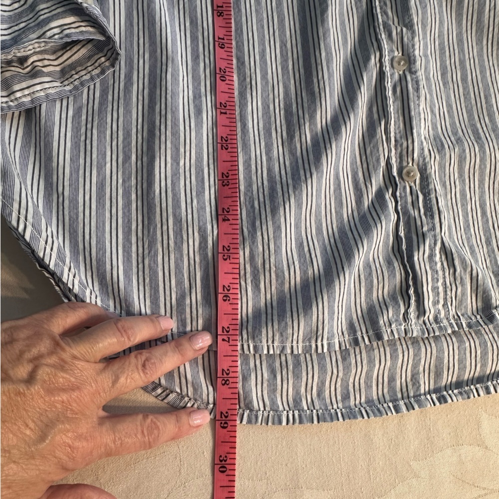 Universal Thread Oversized Lightweight Button Up … - image 8